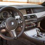 салон bmw 5, приборная панель