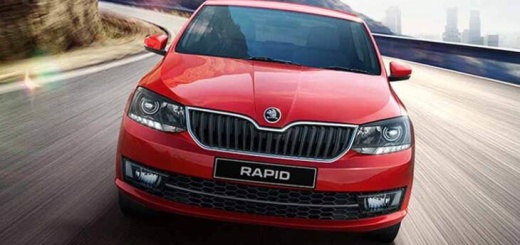 Skoda Rapid 2017 на дороге